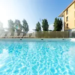 Comfort 3*