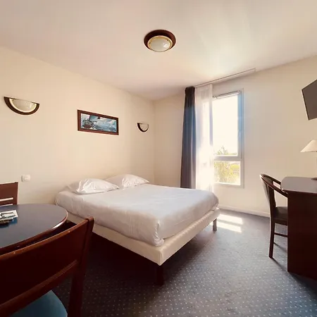Comfort Hotel 3*