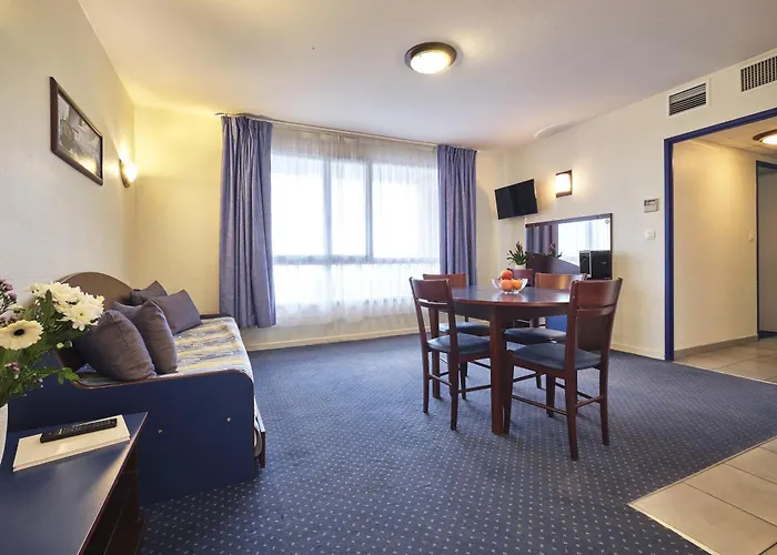 Comfort 3*
